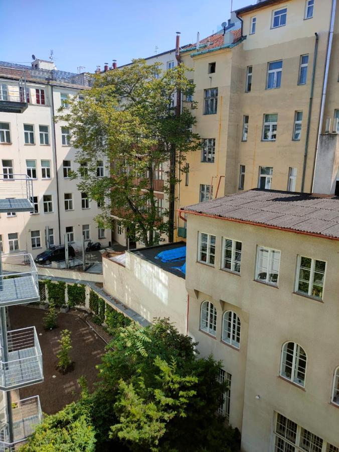 Cityscape Wenceslas Square Apartment Прага Экстерьер фото